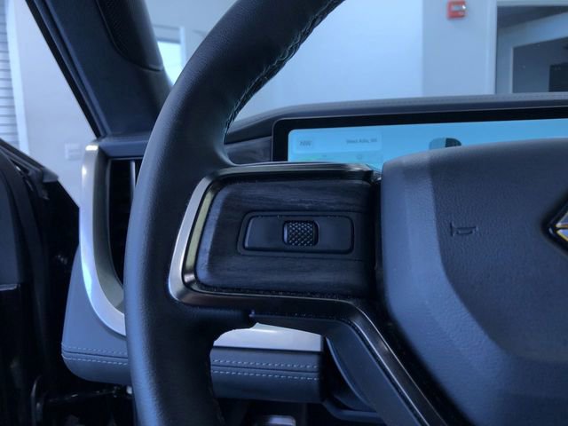 Used 2023 Rivian R1T Adventure AWD/4WD image 25
