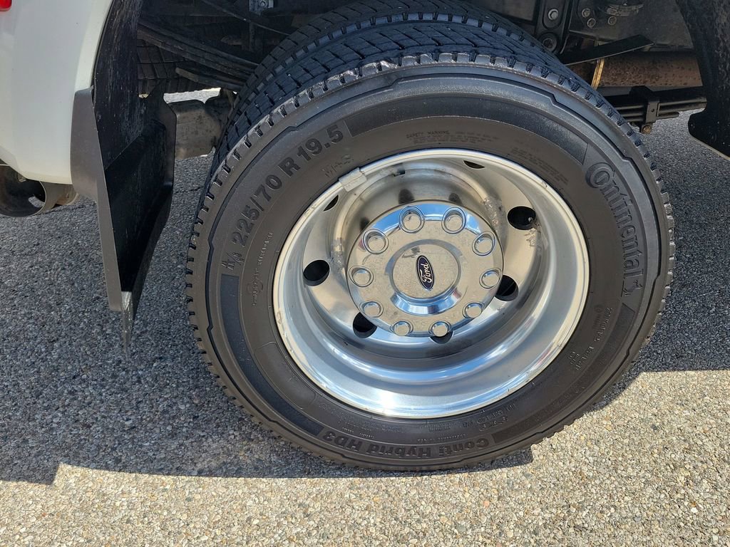 Used 2021 Ford F450 Platinum w/ FX4 Off-Road Package AWD/4WD image 6