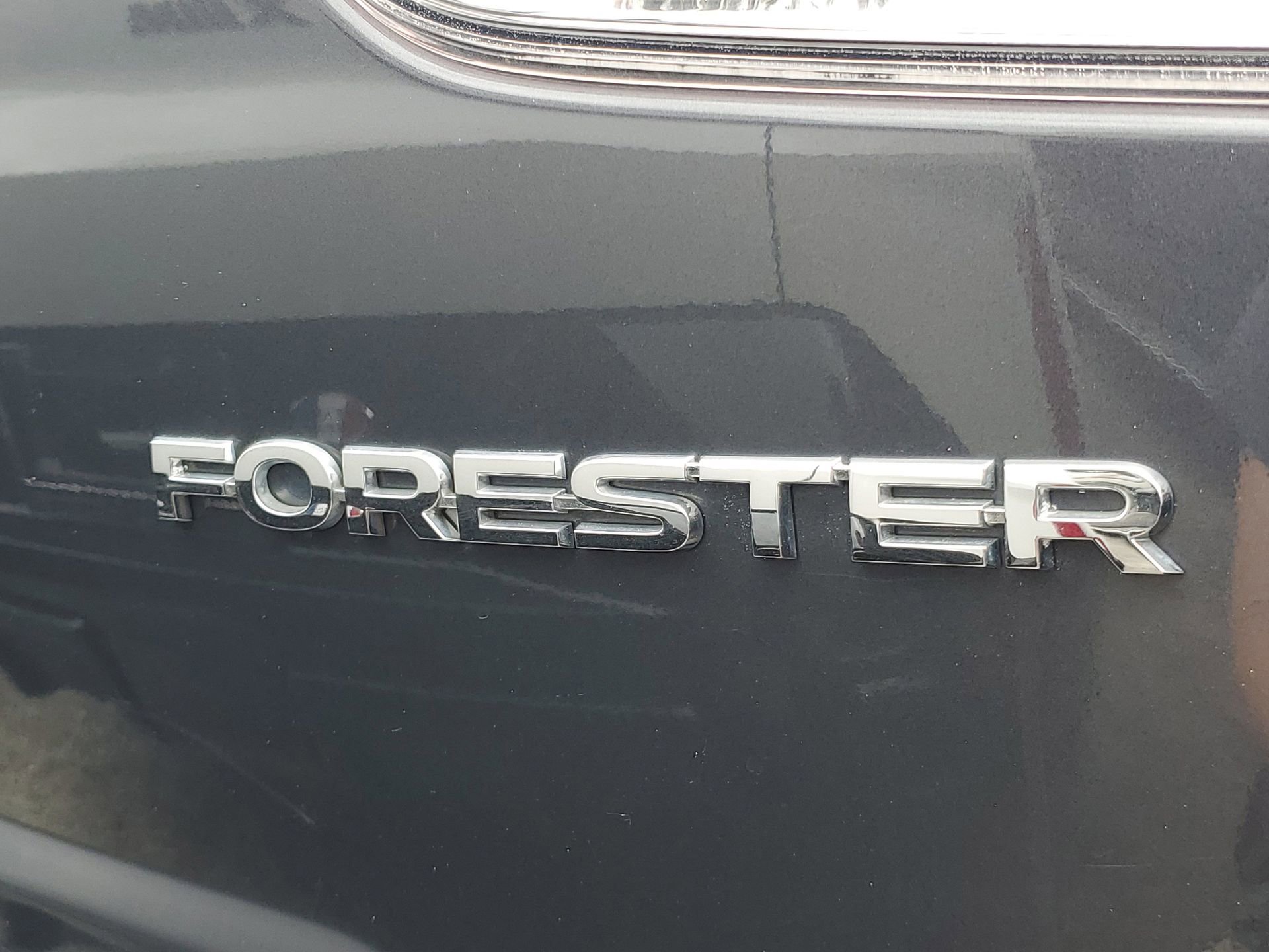 Used 2023 Subaru Forester Premium AWD/4WD image 7