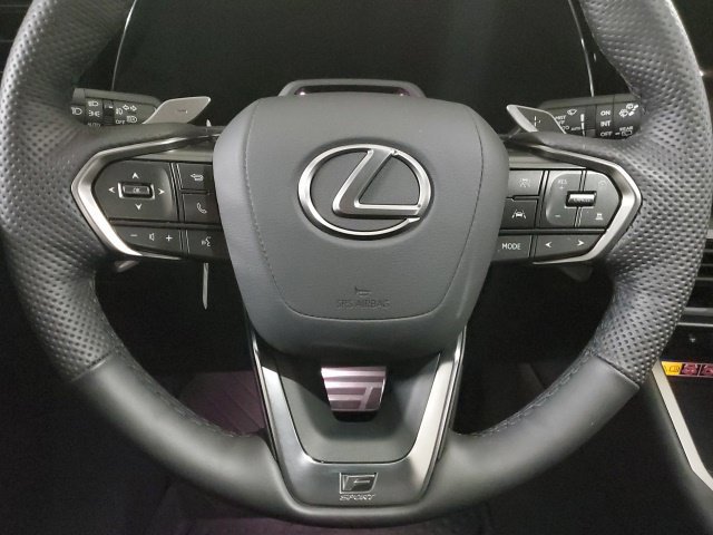 Used 2026 Lexus TX 500h AWD w/ Technology Package image 15