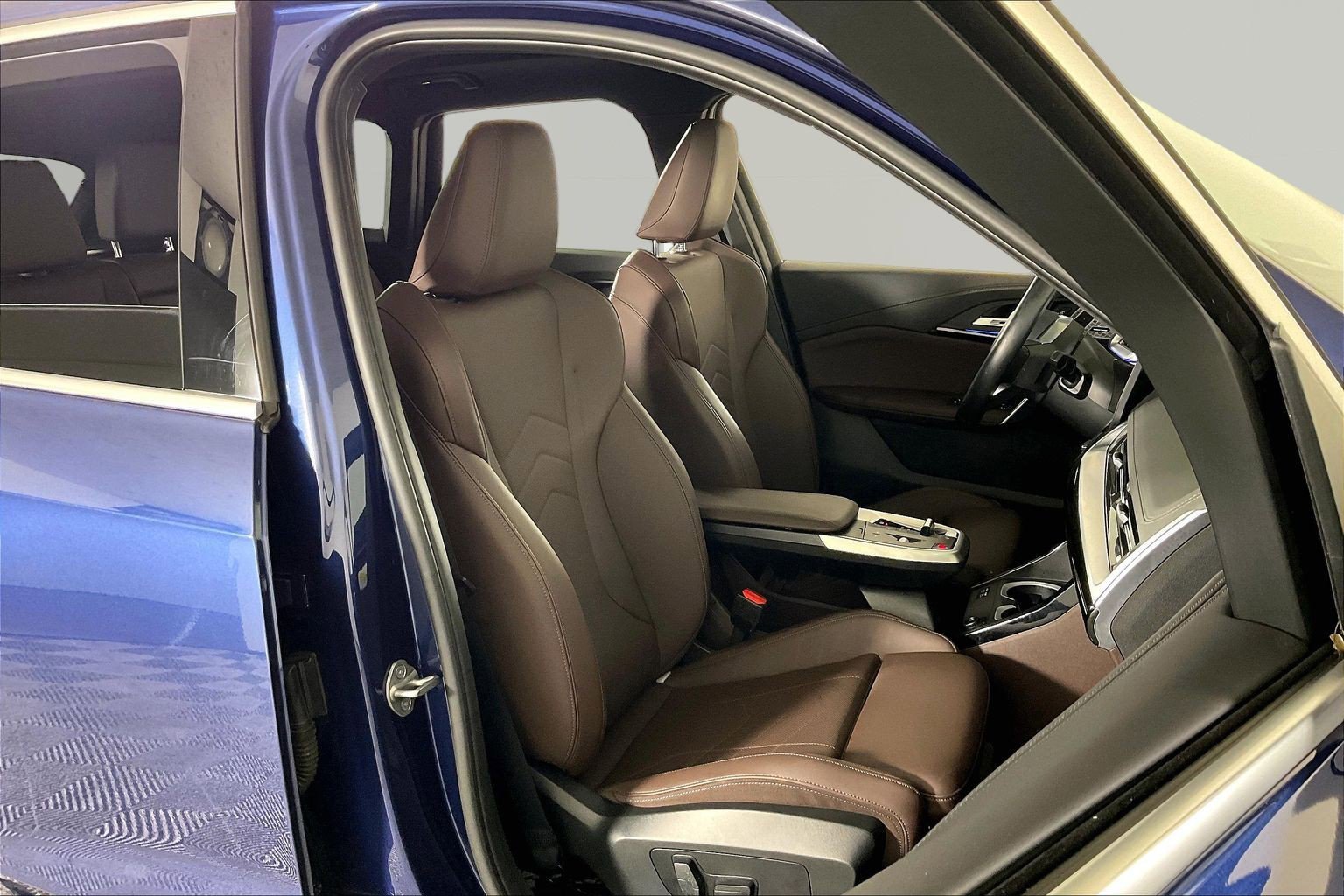 Certified 2023 BMW X1 xDrive28i w/ Premium Package AWD/4WD image 12