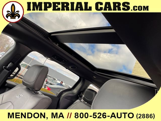 New 2026 Chrysler Pacifica Select image 40