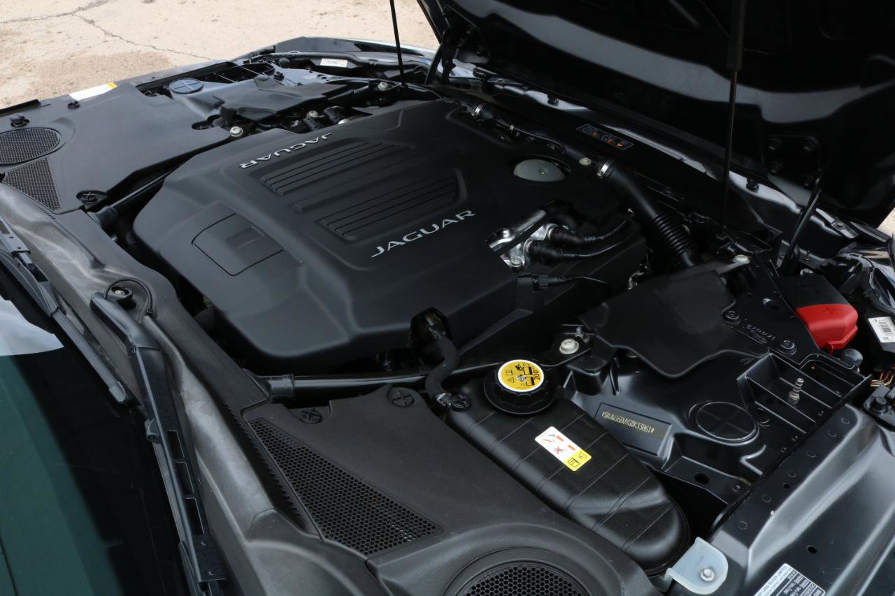 Used 2016 Jaguar F-TYPE S image 62