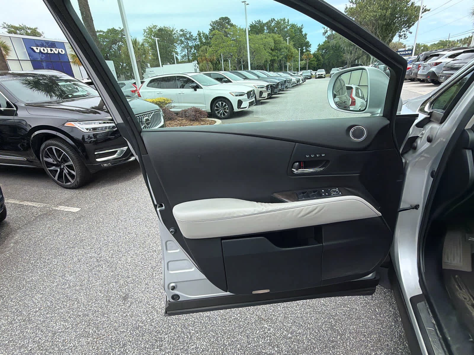 Used 2014 Lexus RX 350 AWD w/ Navigation Package image 57