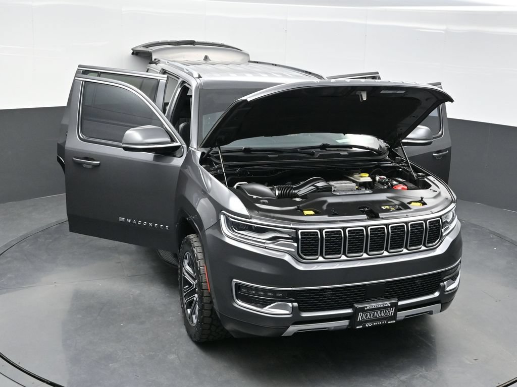 Used 2022 Jeep Wagoneer Series III w/ Flexible Seating Group AWD/4WD image 37