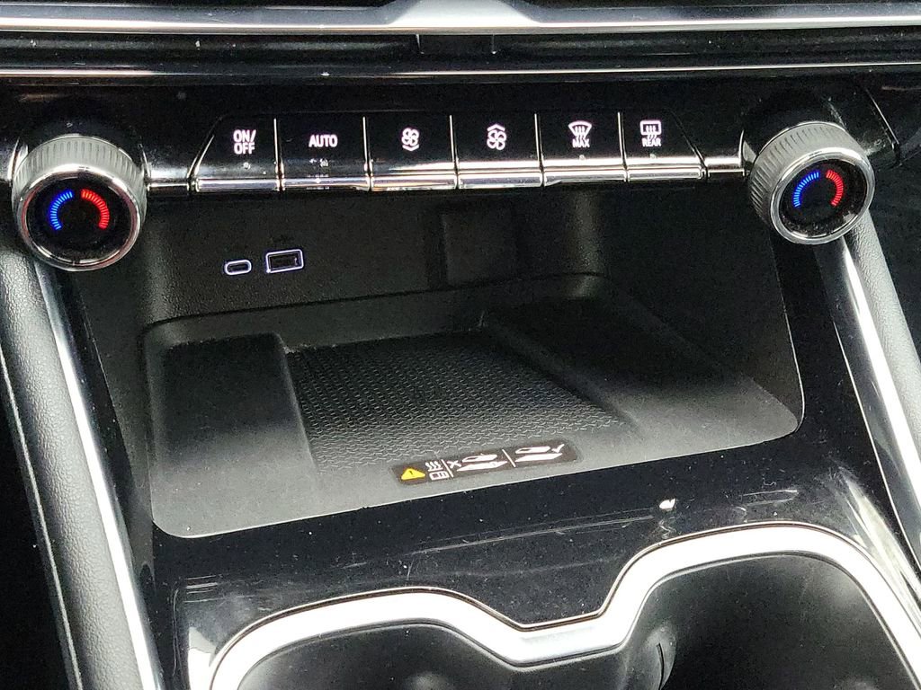 Certified 2025 Chevrolet Traverse LT image 15