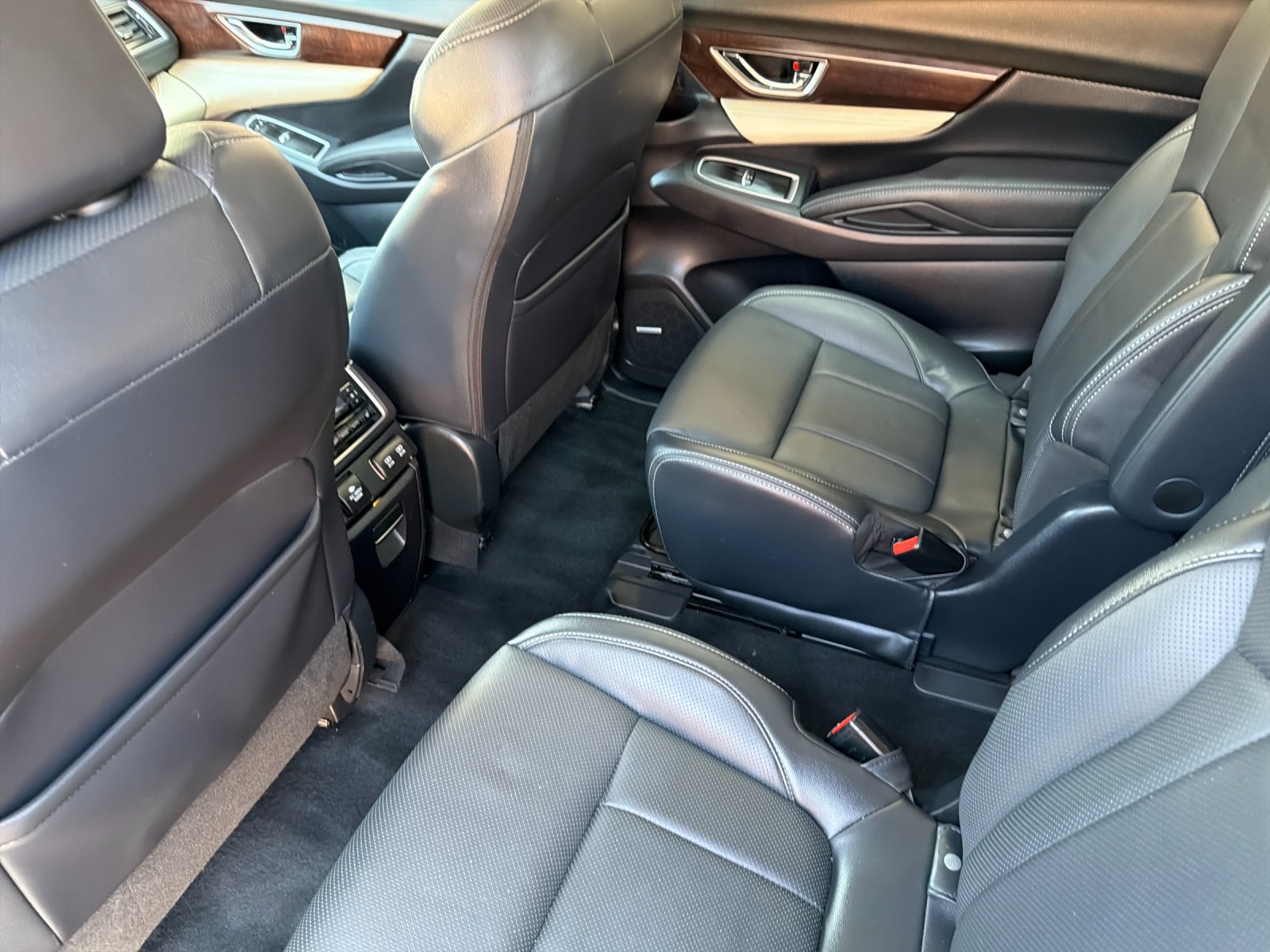 Used 2022 Subaru Ascent Touring AWD/4WD image 14