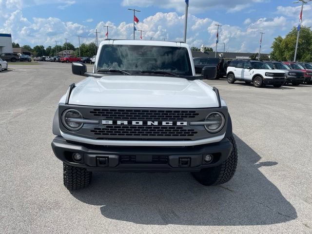New 2026 Ford Bronco Badlands w/ Sasquatch Package AWD/4WD image 3