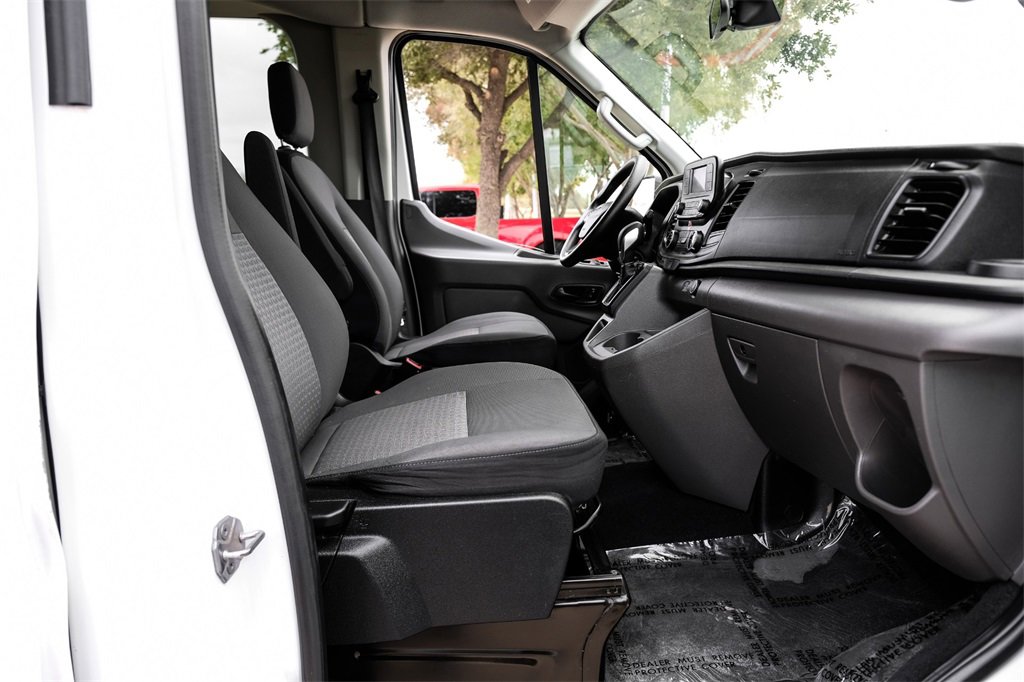 Used 2021 Ford Transit 350 XLT image 33