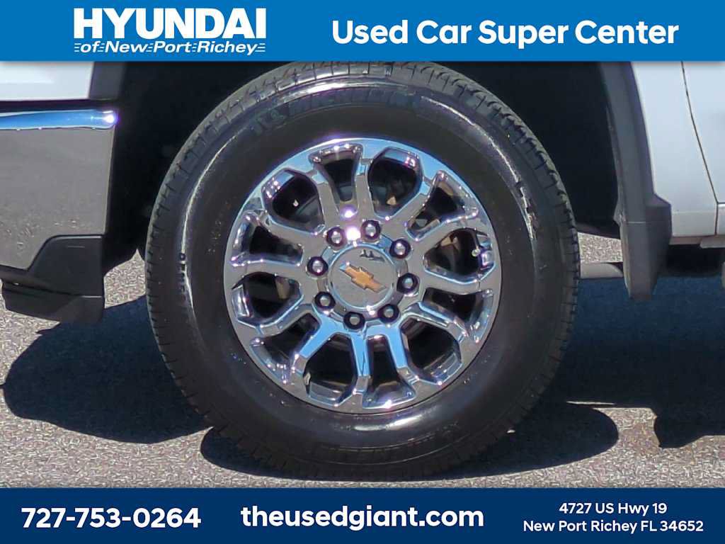 Used 2024 Chevrolet Silverado 2500 LT RWD image 10