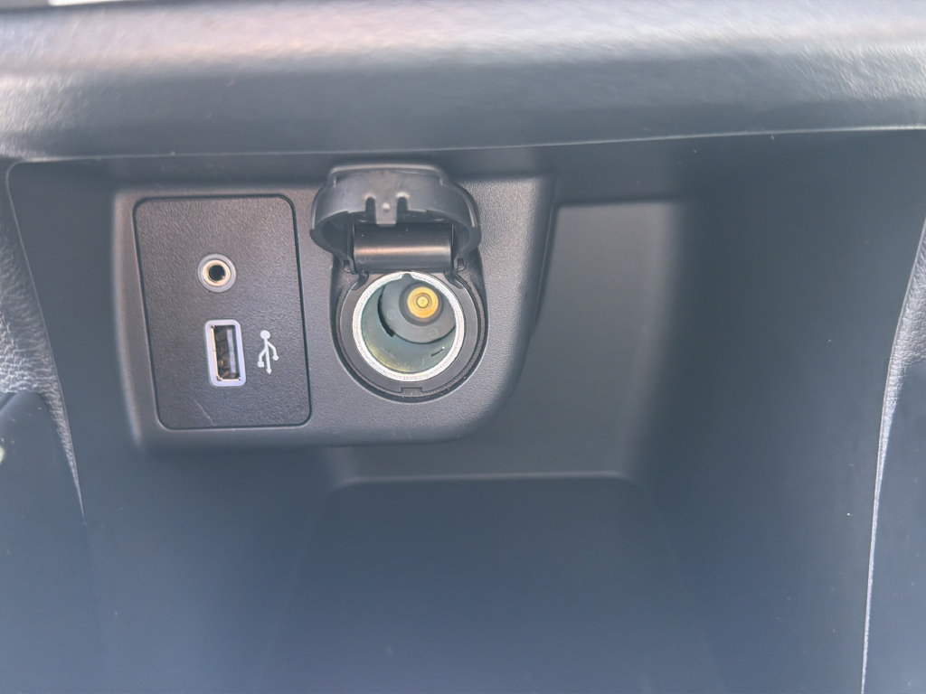 Certified 2025 Nissan Versa S w/ S Plus Package FWD image 44