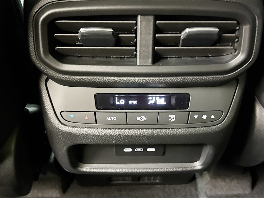 New 2025 Honda Pilot EX-L image 23