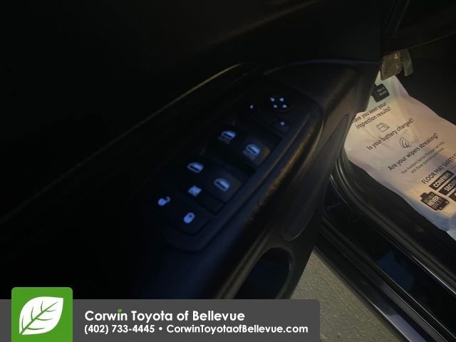 Used 2025 Dodge Durango GT image 11