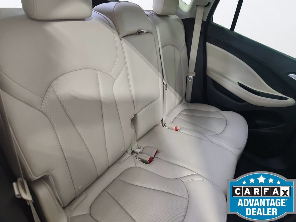 Used 2020 Buick Envision Essence FWD image 27