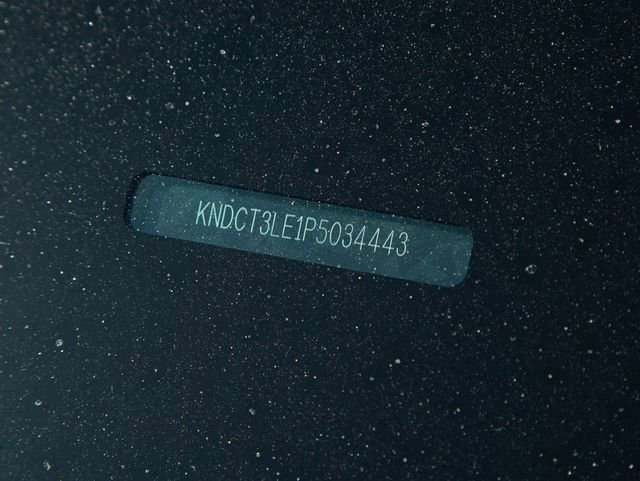 Used 2023 Kia Niro SX image 31