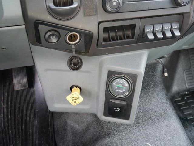 Used 2022 Ford F750 2WD Regular Cab Super Duty image 18