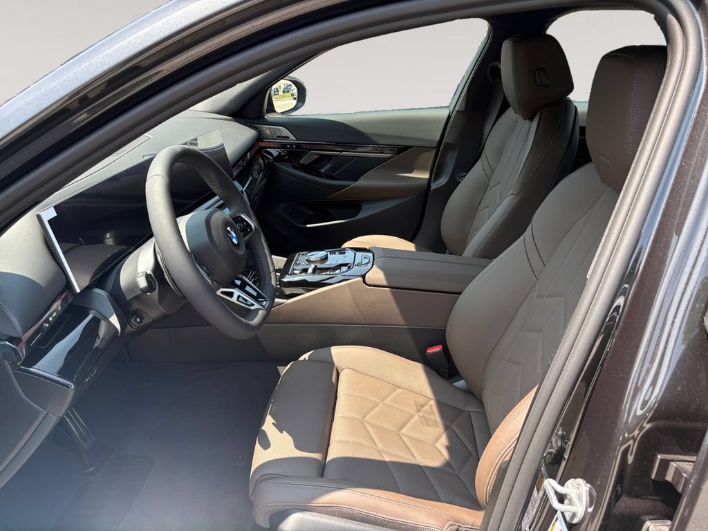 New 2027 BMW 530i xDrive AWD/4WD image 9