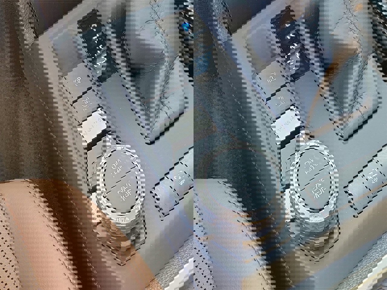 Used 2025 Toyota 4Runner Limited image 30