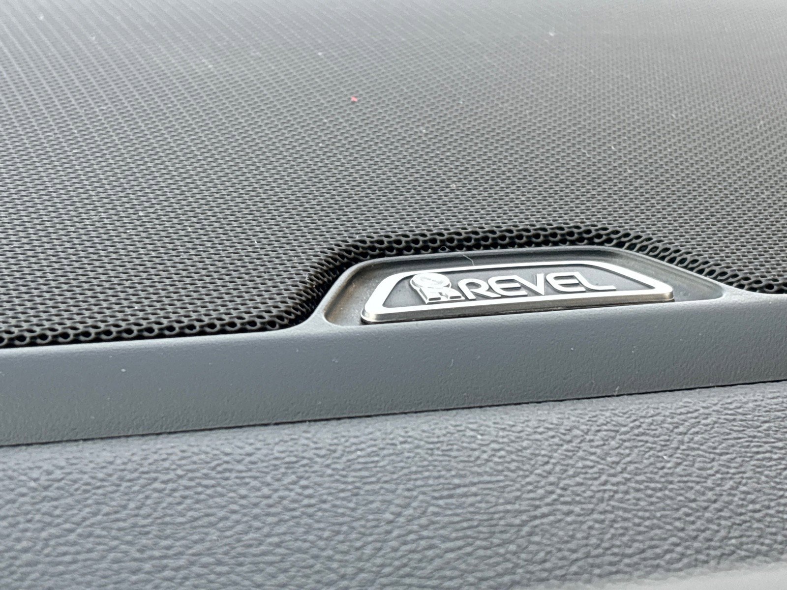 Used 2022 Lincoln Corsair Reserve w/ Equipment Group 201A image 20