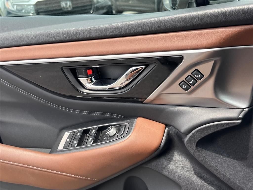 Used 2020 Subaru Outback Touring XT AWD/4WD image 18