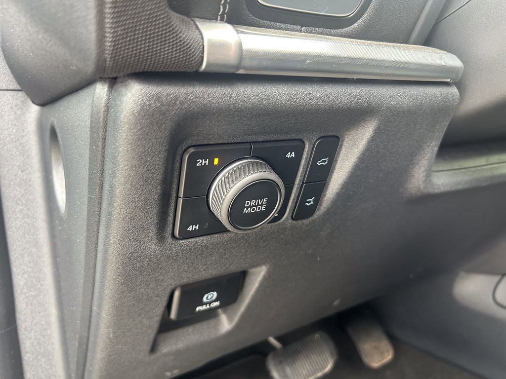 Certified 2025 Ford Expedition Platinum AWD/4WD image 11