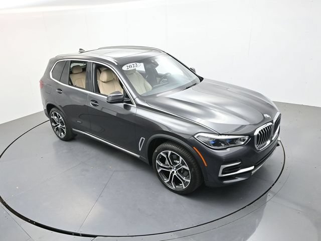 Used 2022 BMW X5 xDrive40i w/ Executive Package AWD/4WD image 41