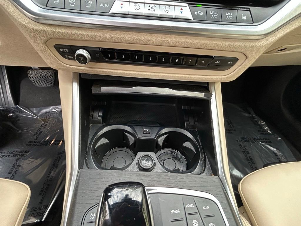 Used 2022 BMW 330i Sedan w/ Driving Assistance Package image 22