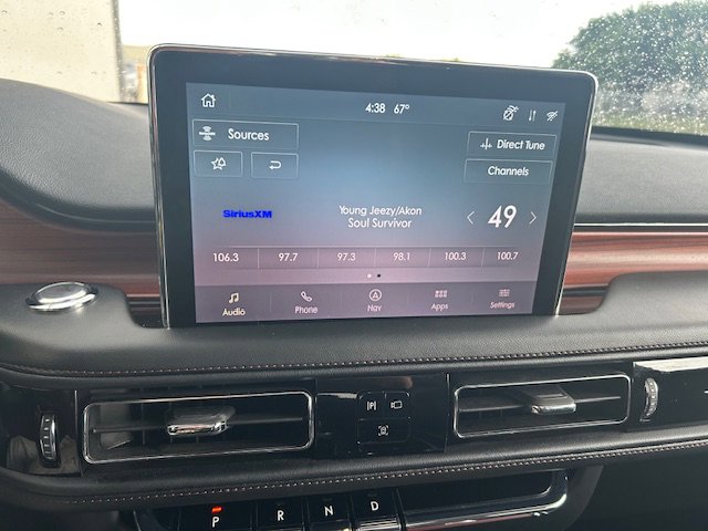 Used 2023 Lincoln Aviator Reserve w/ Equipment Group 201A image 24