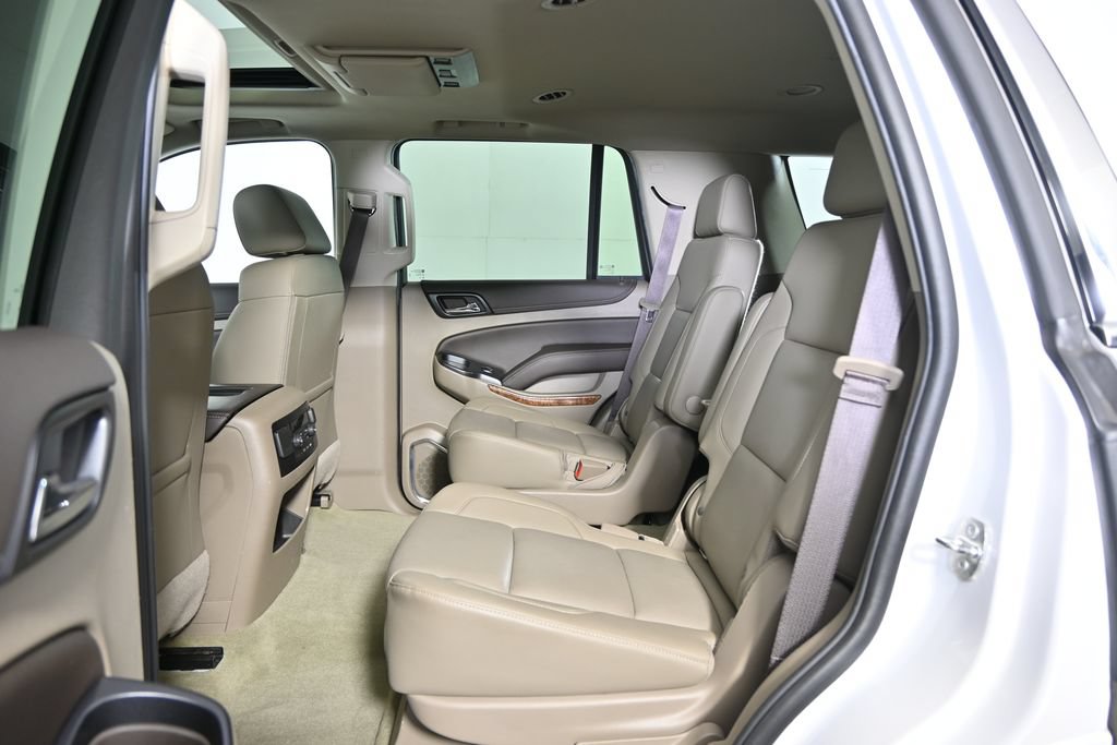 Used 2019 Chevrolet Tahoe Premier AWD/4WD image 18