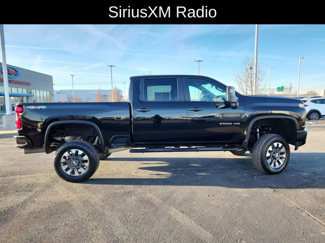 Used 2022 Chevrolet Silverado 2500 Custom w/ Custom Value Package image 12