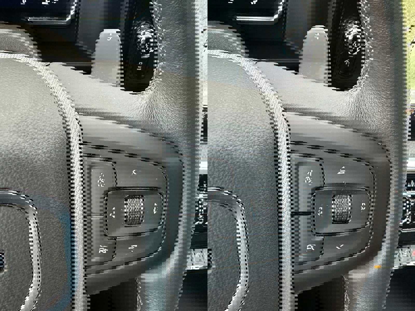 Used 2024 GMC Sierra 1500 Denali image 35