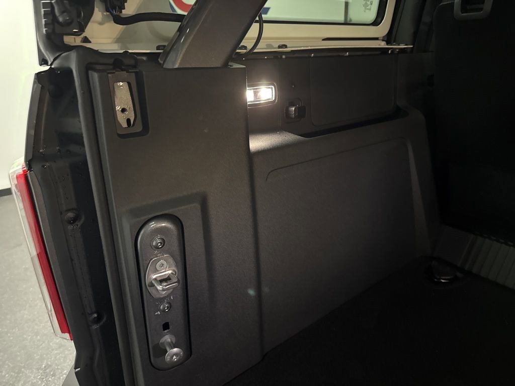 New 2025 Ford Bronco Badlands AWD/4WD image 36