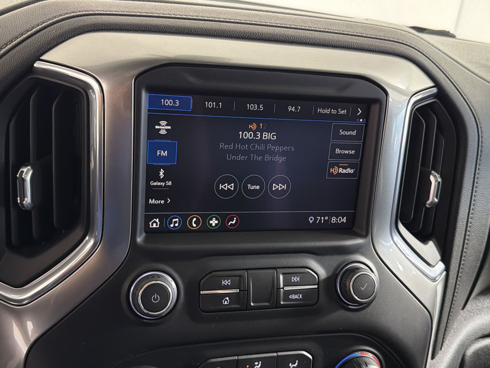 Used 2020 Chevrolet Silverado 1500 LT Trail Boss AWD/4WD image 18