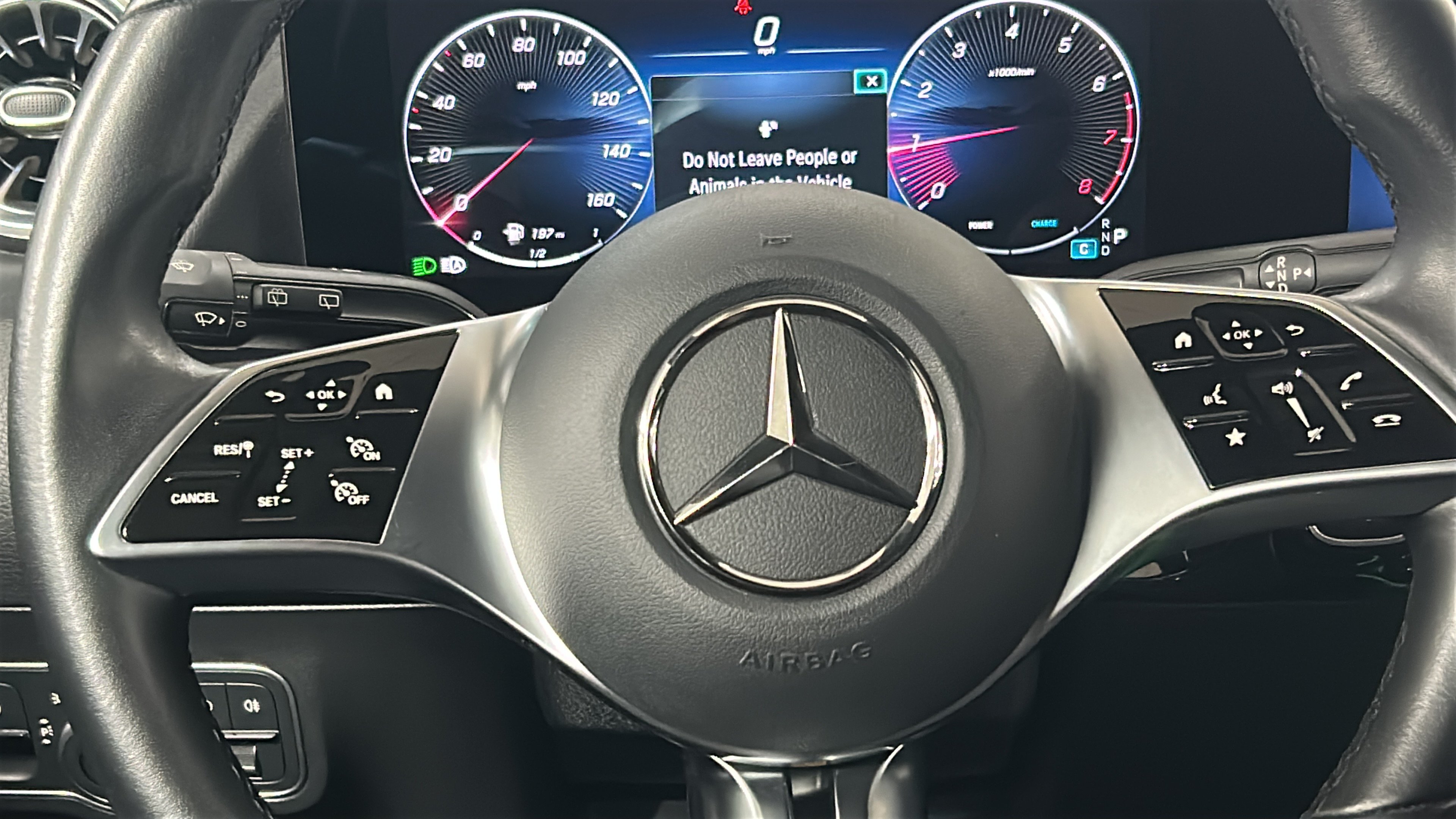 Used 2025 Mercedes-Benz GLA 250 image 25