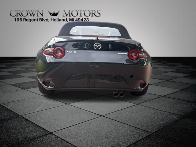 New 2026 MAZDA MX-5 Miata Club w/ Weather Package RWD image 8