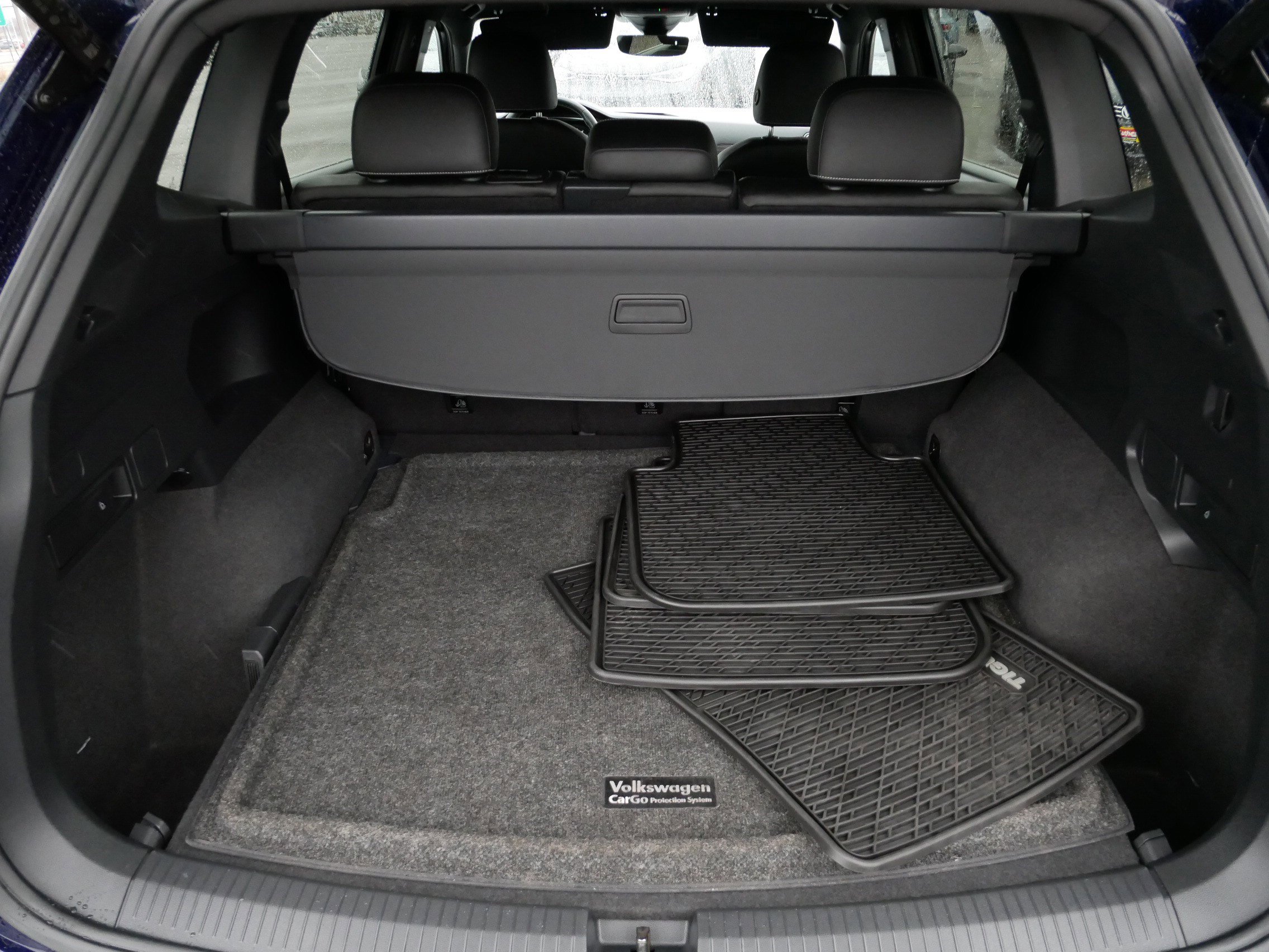 Certified 2023 Volkswagen Tiguan SEL R-Line AWD/4WD image 18