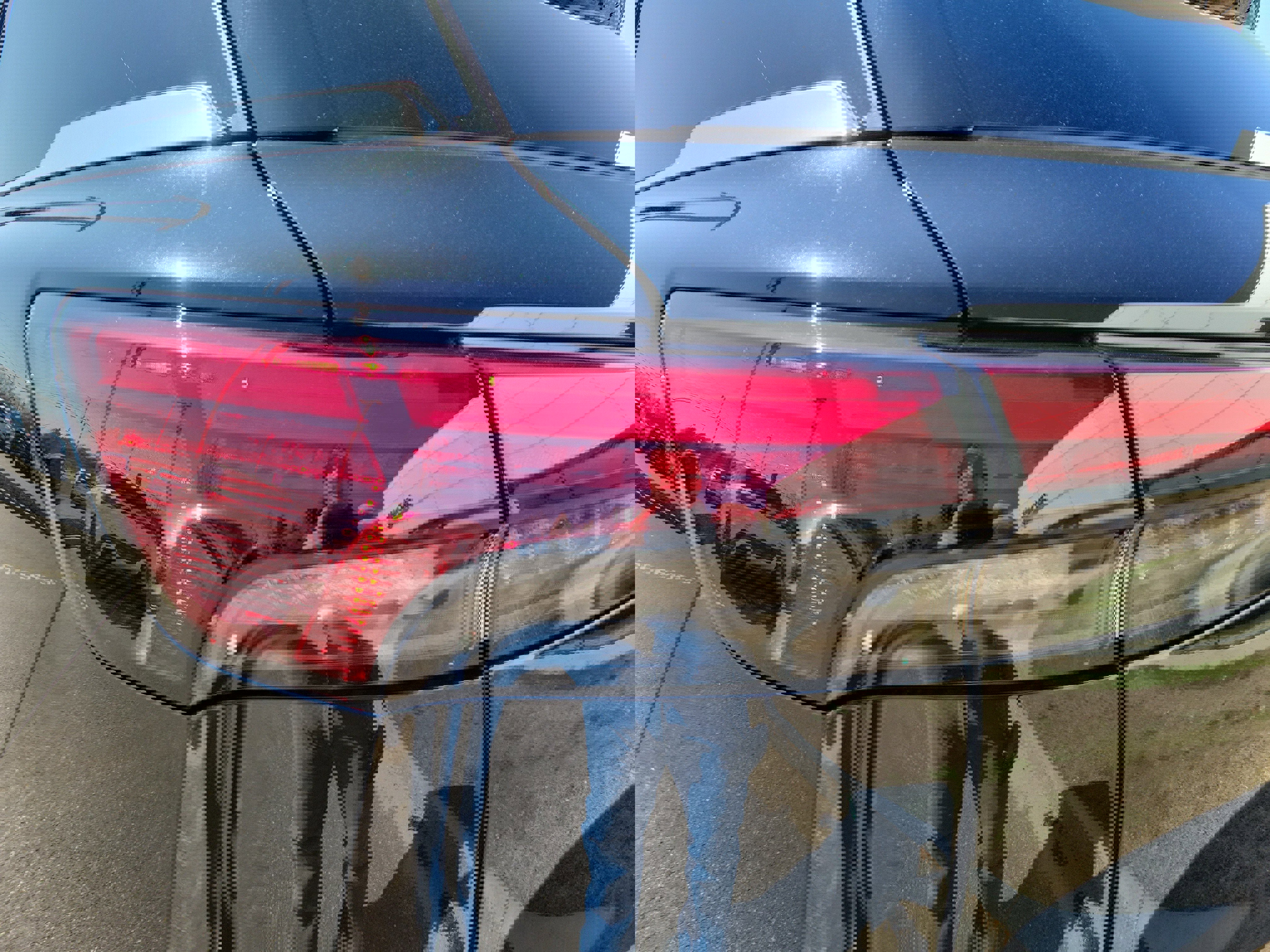 New 2025 INFINITI QX60 Luxe image 15