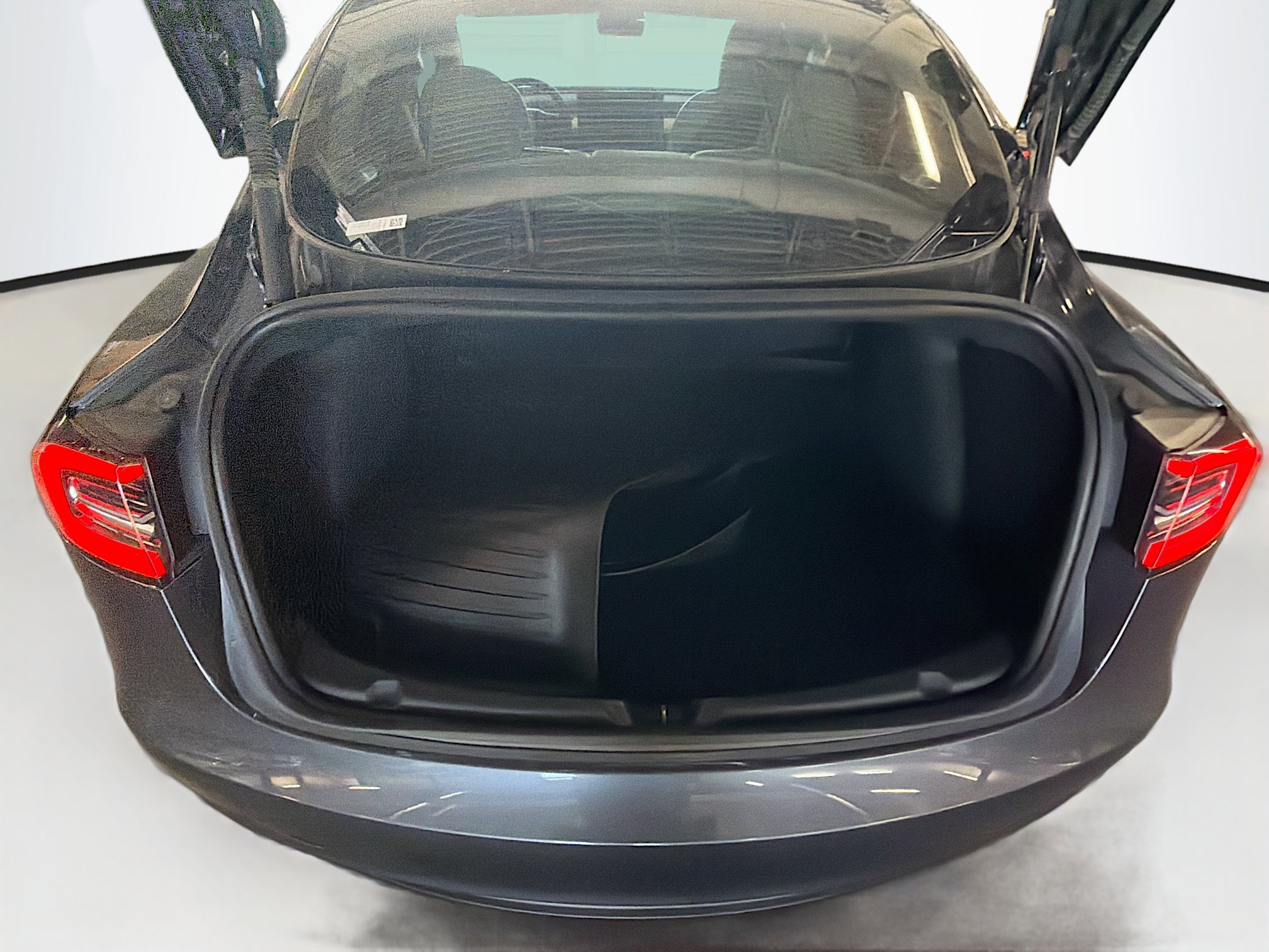Used 2023 Tesla Model 3 Long Range AWD/4WD image 31