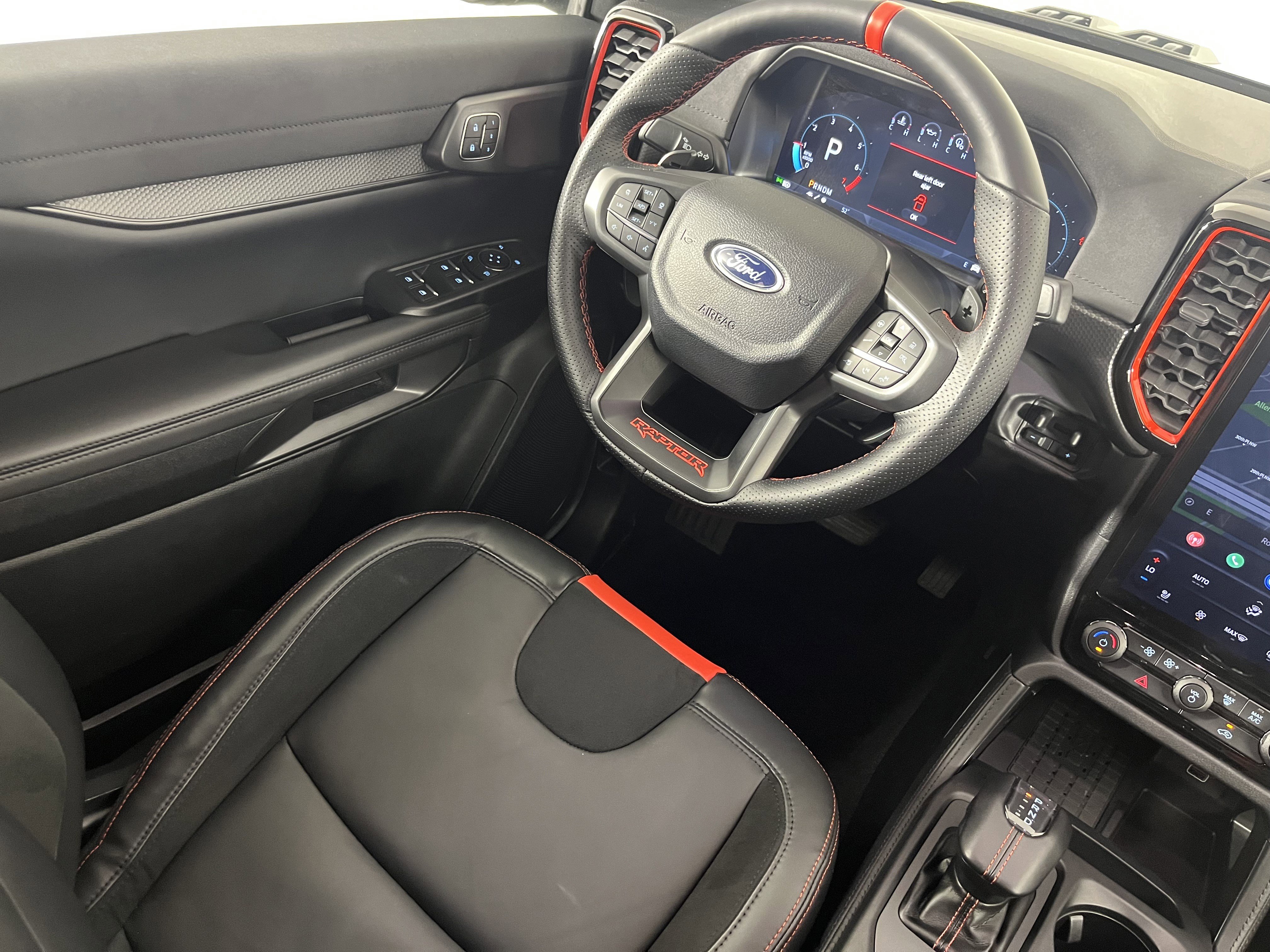 Used 2025 Ford Ranger Raptor image 9