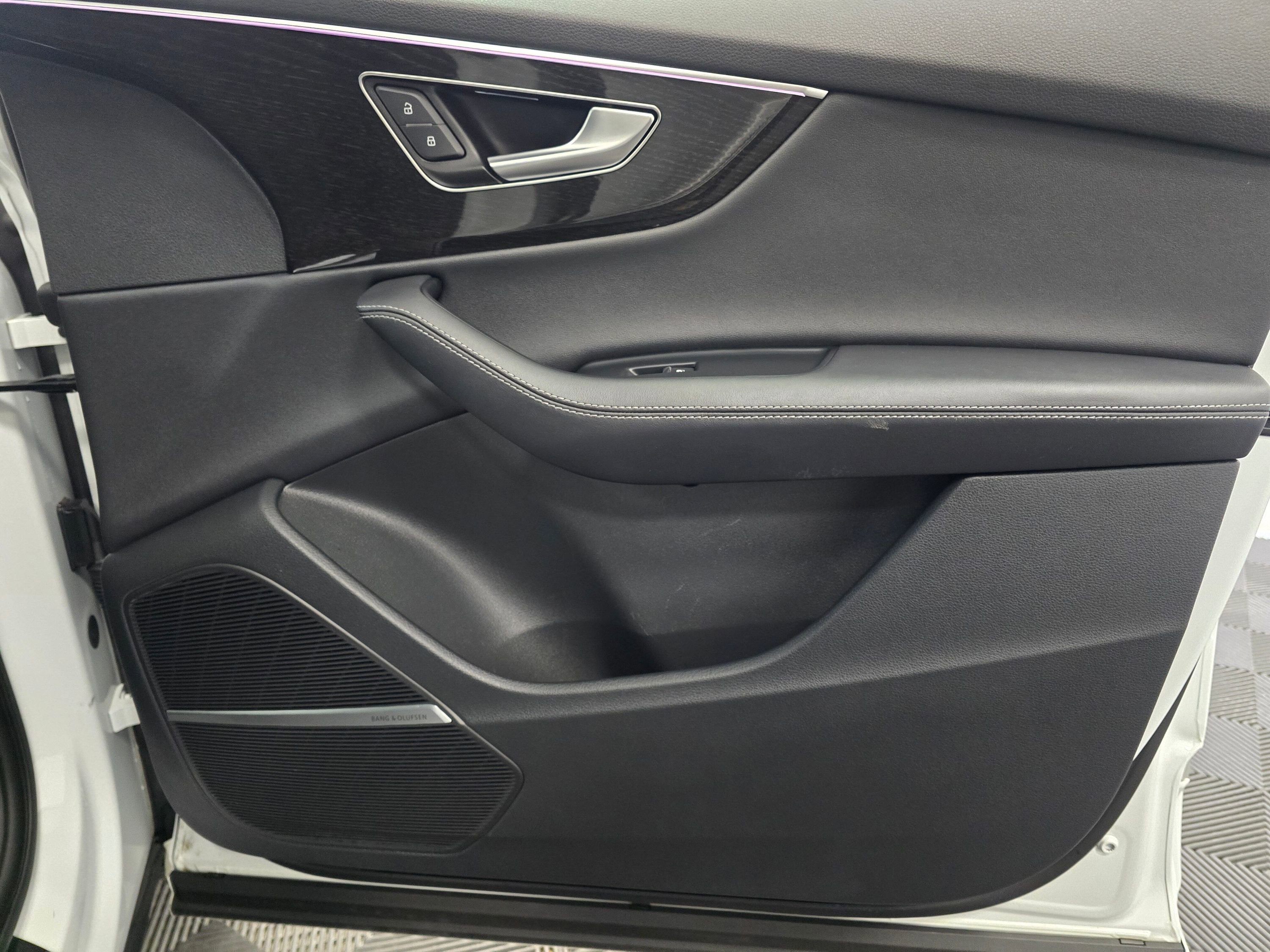 Used 2025 Audi Q7 3.0T Premium Plus image 26