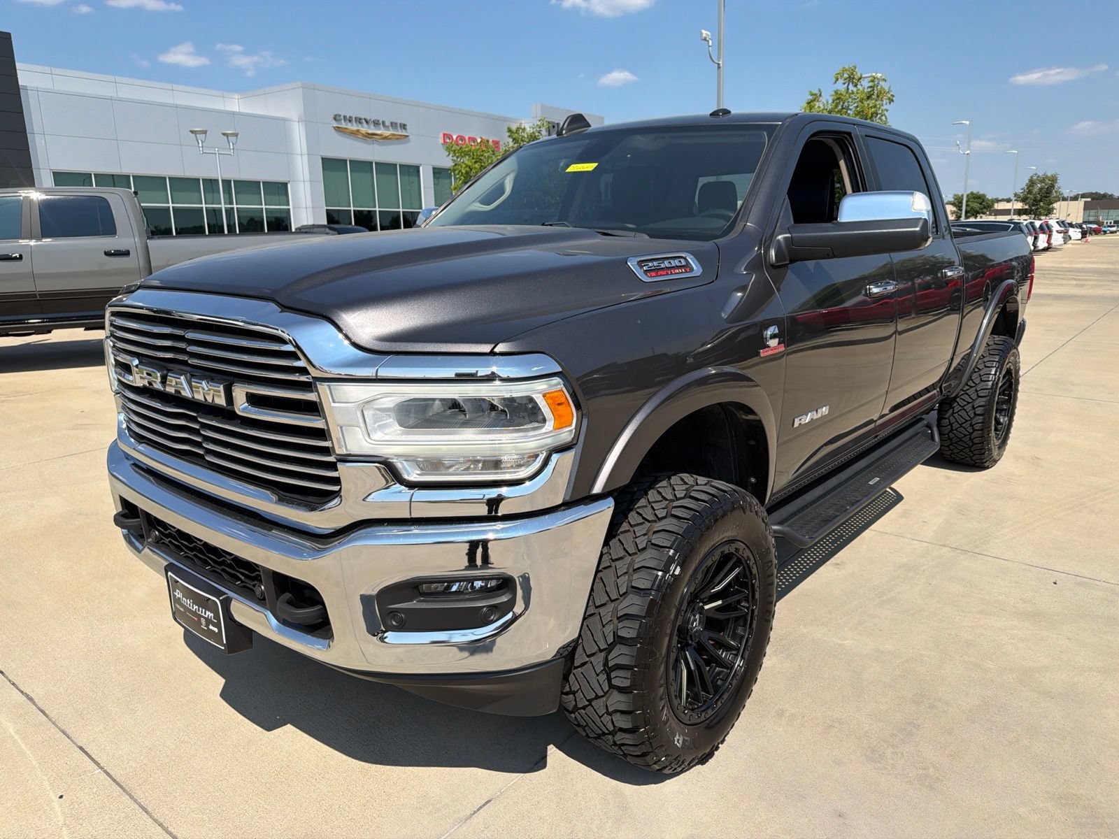 Used 2022 RAM 2500 Laramie AWD/4WD image 9