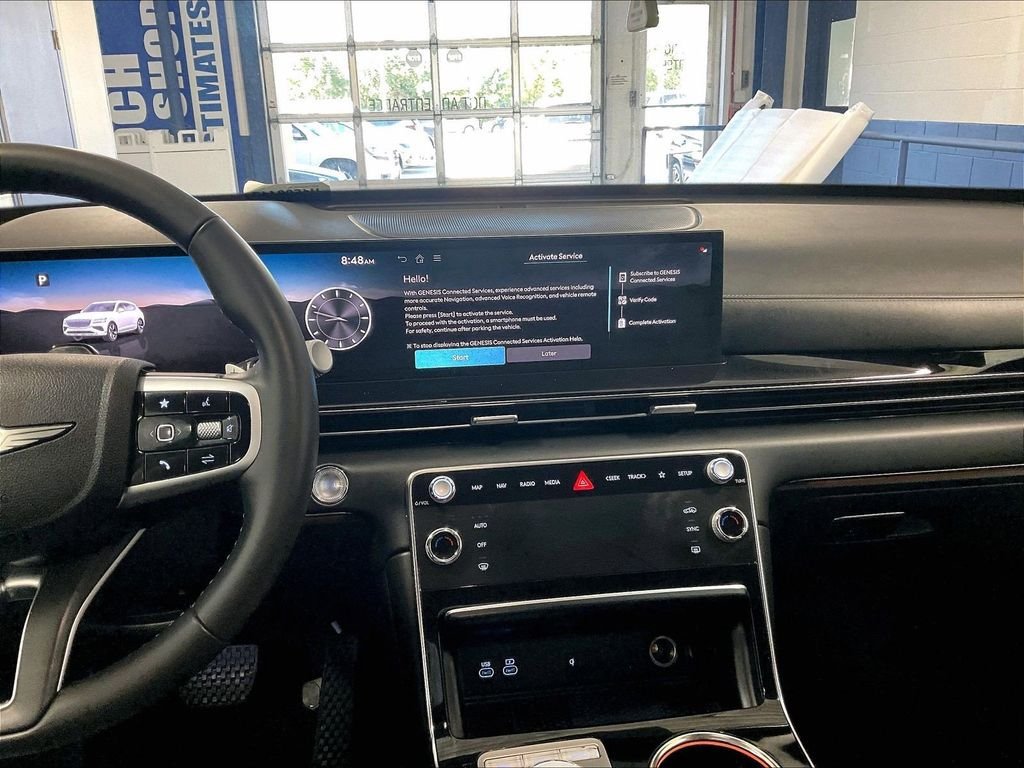 Used 2025 Genesis GV80 2.5T Standard AWD/4WD image 18