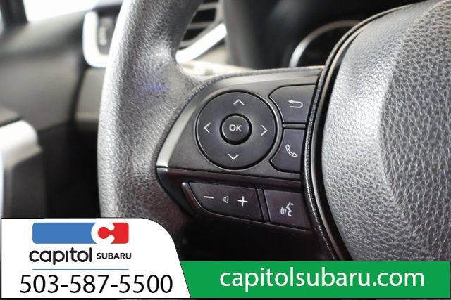 Used 2022 Toyota RAV4 LE image 18