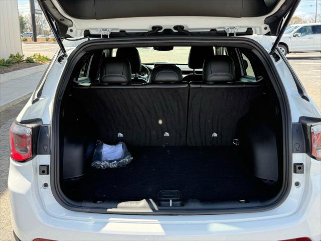 Certified 2026 Jeep Compass Latitude image 14