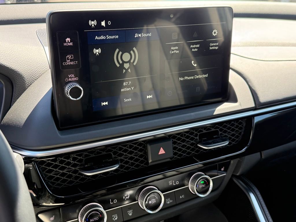 Certified 2025 Acura ADX AWD image 23