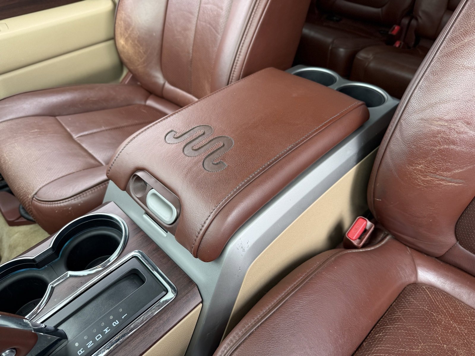 Used 2014 Ford F150 King Ranch w/ King Ranch Luxury Package image 25