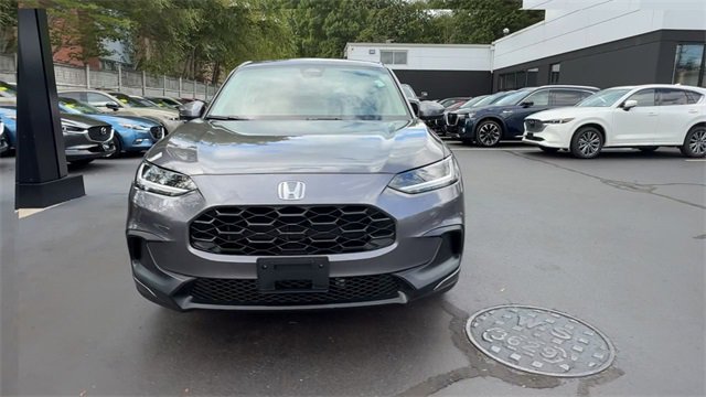 Used 2023 Honda HR-V LX image 3