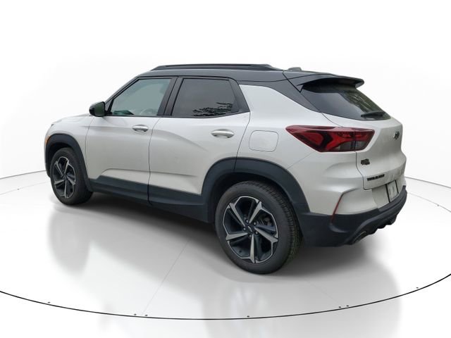 Used 2023 Chevrolet TrailBlazer RS w/ Sun and Liftgate Package image 3