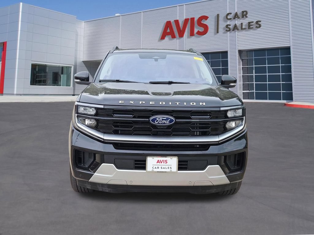 Used 2025 Ford Expedition Platinum AWD/4WD image 9