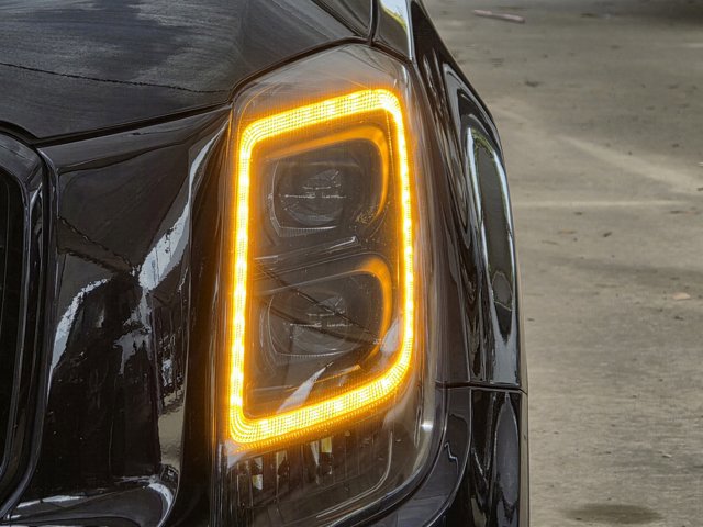 Used 2022 Kia Telluride SX w/ SX Prestige Package AWD/4WD image 10